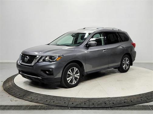 2019 Nissan Pathfinder S