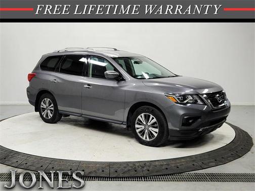 2019 Nissan Pathfinder S