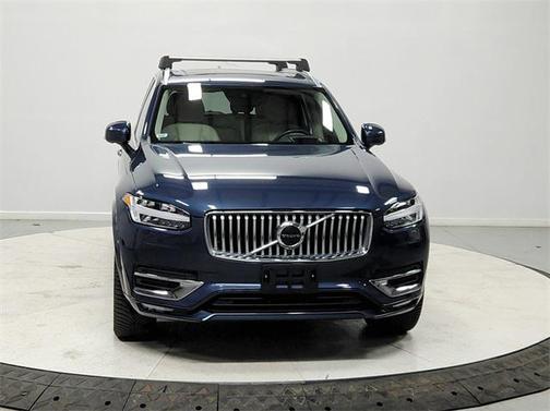 2021 Volvo XC90 T6 Inscription