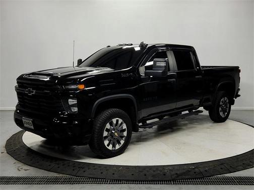 2024 Chevrolet Silverado 2500 Custom