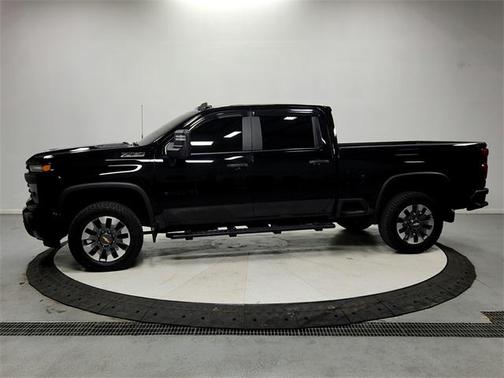 2024 Chevrolet Silverado 2500 Custom
