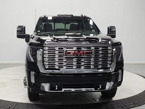 Onyx Black 2025 GMC Sierra 3500 Denali