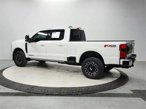 2025 Ford F-250 Platinum