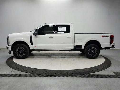 2025 Ford F-250 Platinum