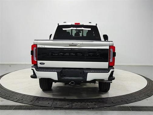 2025 Ford F-250 Platinum
