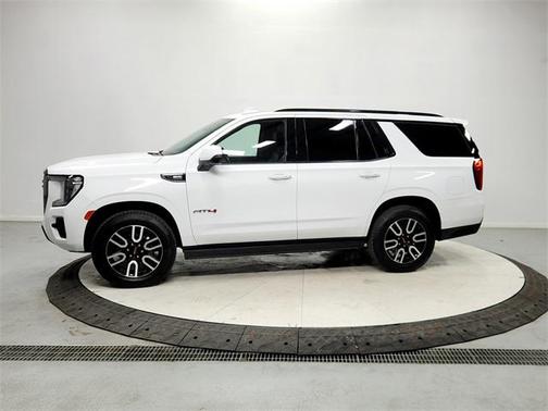 2021 GMC Yukon 4WD AT4