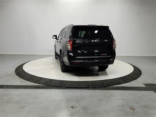 2022 Chevrolet Tahoe 2WD RST