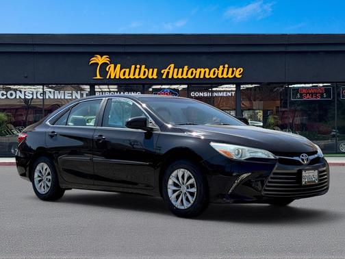 BLACK 2016 Toyota Camry LE