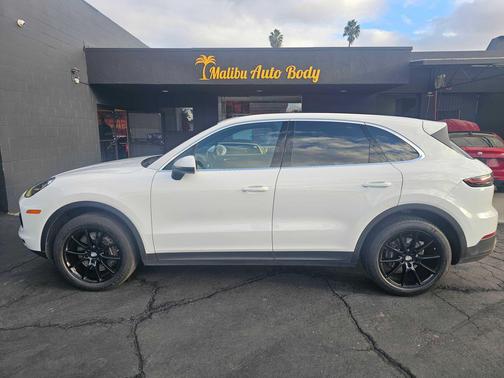2023 Porsche Cayenne Cayenne