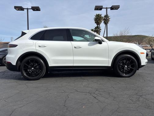 2023 Porsche Cayenne Cayenne