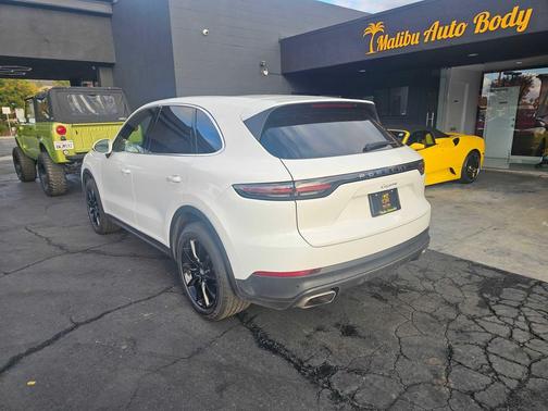 2023 Porsche Cayenne Cayenne