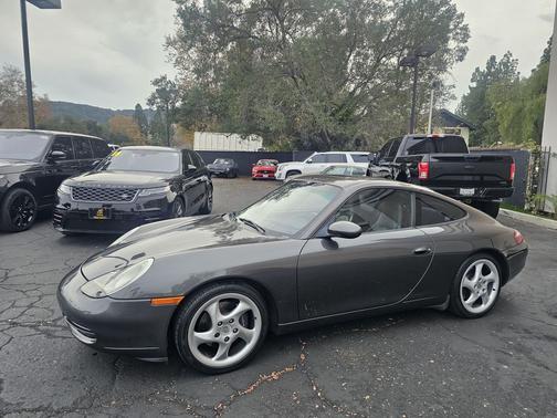 2000 Porsche 911 Carrera