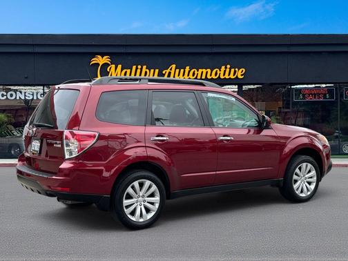 RED 2011 Subaru Forester 2.5 X Premium