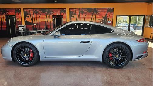 2018 Porsche 911 Carrera S