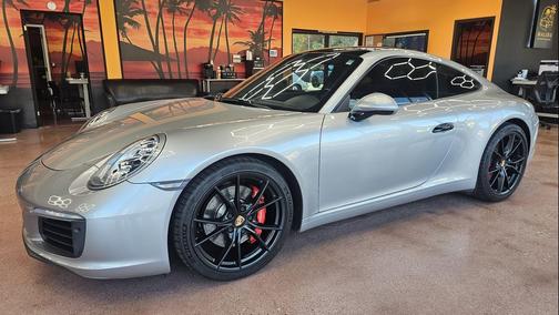 2018 Porsche 911 Carrera S