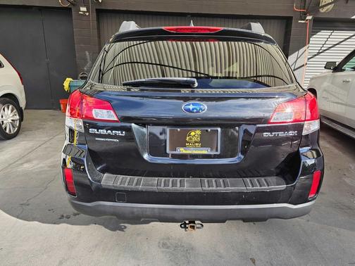 2011 Subaru Outback 2.5 i Limited