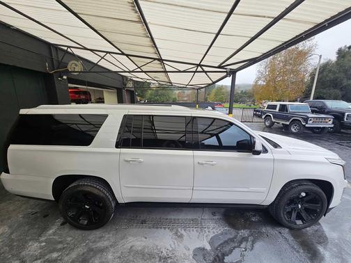 2020 Cadillac Escalade ESV Sport Platinum