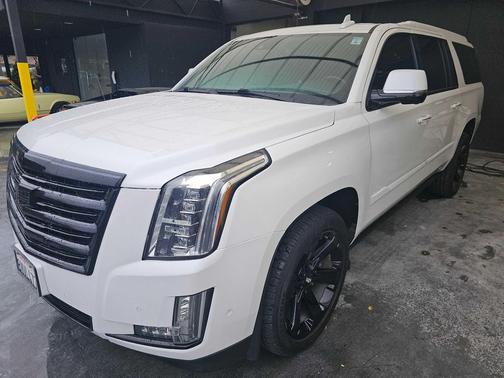 2020 Cadillac Escalade ESV Sport Platinum