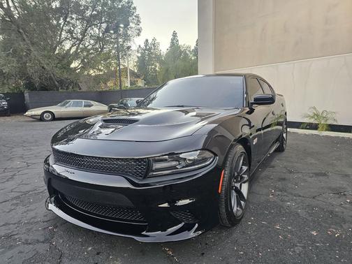 2020 Dodge Charger Scat Pack