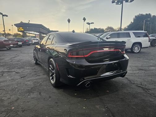 2020 Dodge Charger Scat Pack