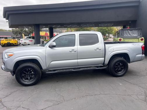 2023 Toyota Tacoma SR