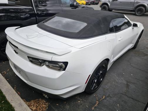 Summit White 2023 Chevrolet Camaro 1SS