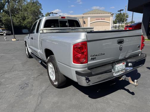 2005 Dodge Dakota Laramie Club Cab