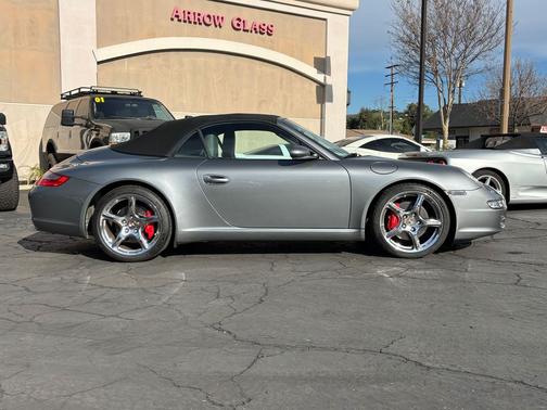 2006 Porsche 911 911 Carrera Cabriolet