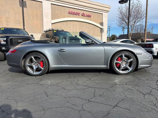 2006 Porsche 911 911 Carrera Cabriolet