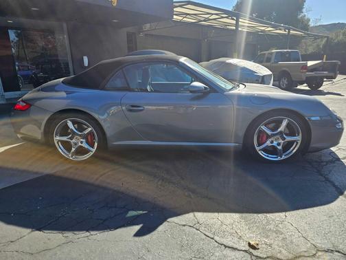 2006 Porsche 911 911 Carrera Cabriolet