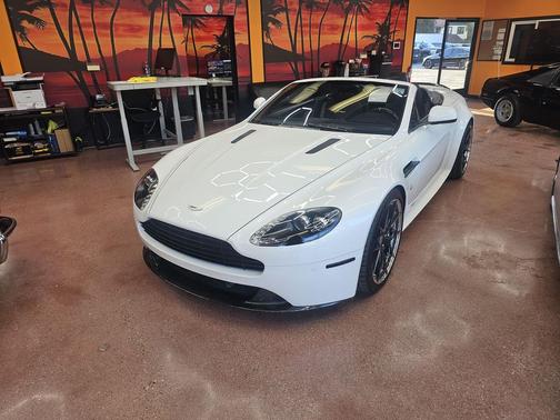 2012 Aston Martin V8 Vantage Base