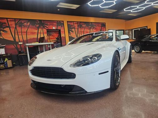 2012 Aston Martin V8 Vantage Base