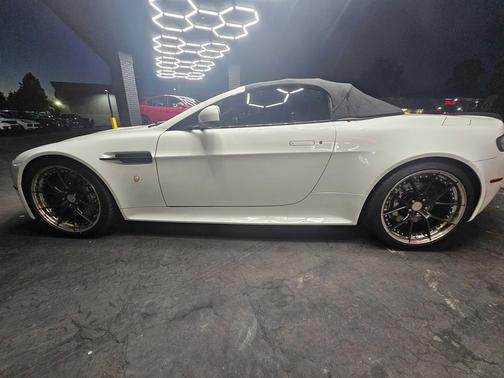 2012 Aston Martin V8 Vantage Base