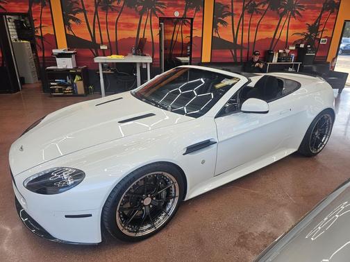 2012 Aston Martin V8 Vantage Base