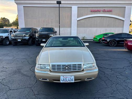 1998 Cadillac Eldorado Standard
