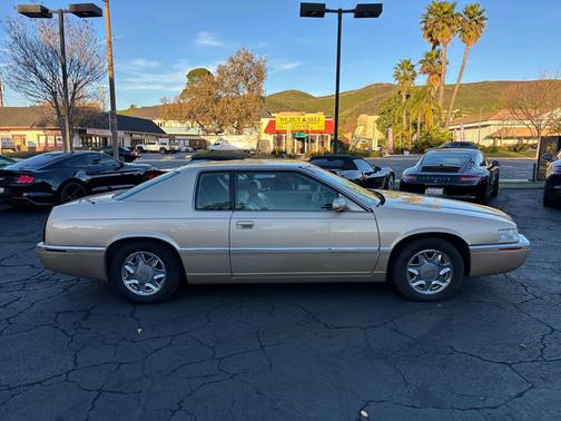 1998 Cadillac Eldorado Standard