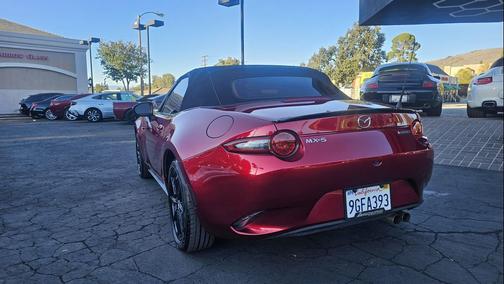 2023 Mazda MX-5 Miata Sport