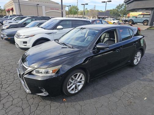 Obsidian 2016 Lexus CT 200h Base