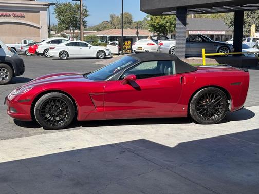 2006 Chevrolet Corvette Base