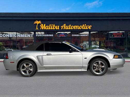 2001 Ford Mustang GT
