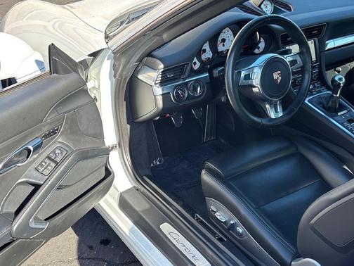 White 2014 Porsche 911 Carrera
