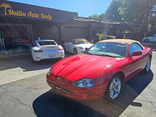 1999 Jaguar XK8 