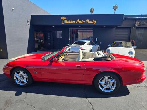 1999 Jaguar XK8 