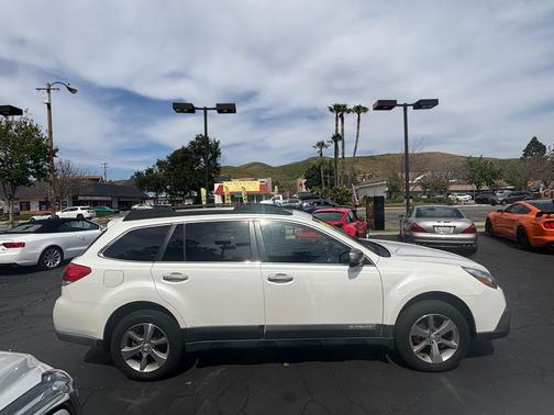 2014 Subaru Outback 2.5i Limited