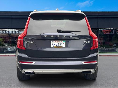 Magic Blue Metallic 2017 Volvo XC90 T6 Inscription