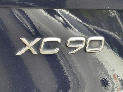 Magic Blue Metallic 2017 Volvo XC90 T6 Inscription