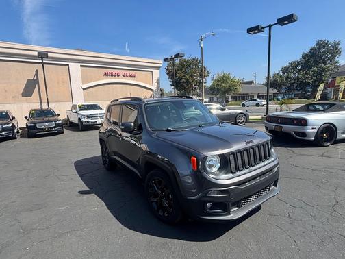 GRAY 2018 Jeep Renegade Altitude