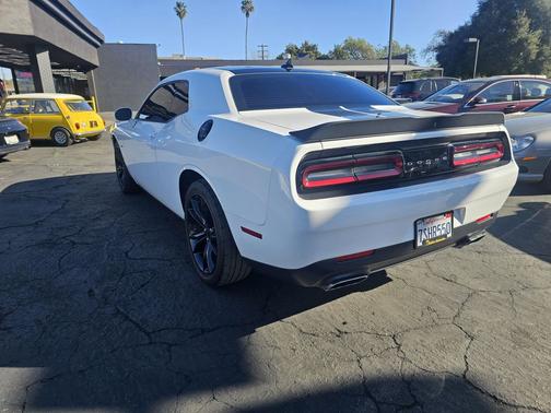2016 Dodge Challenger R/T