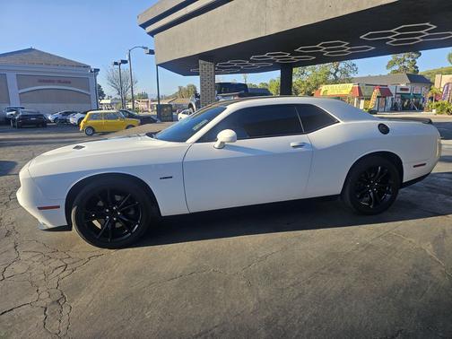 2016 Dodge Challenger R/T