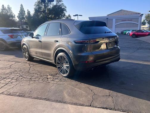2019 Porsche Cayenne Cayenne E-Hybrid